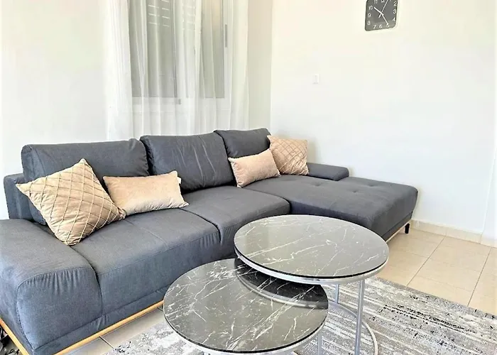 H&O Alina Sunset Apartment